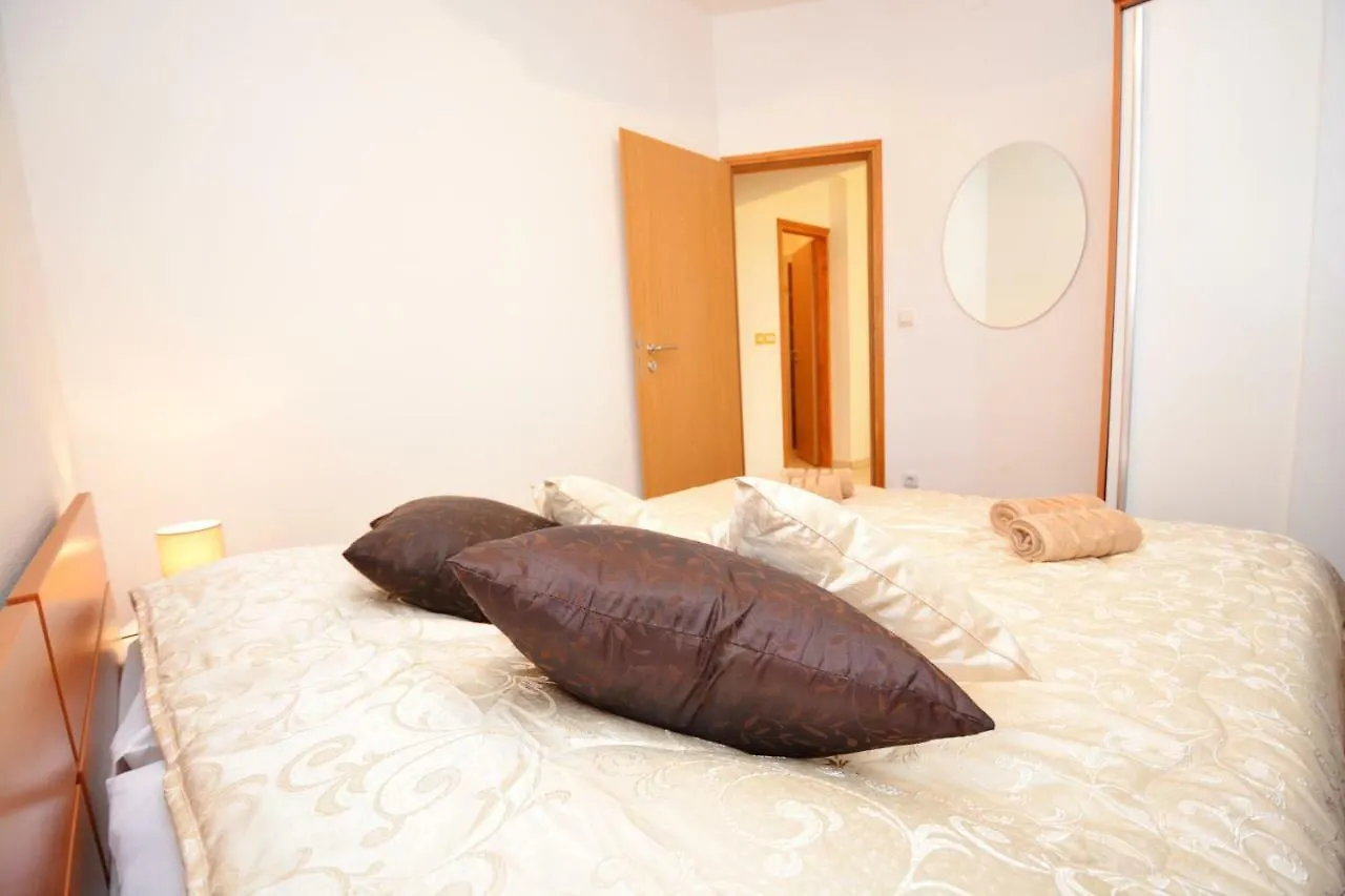 Apartment Zita Zadar