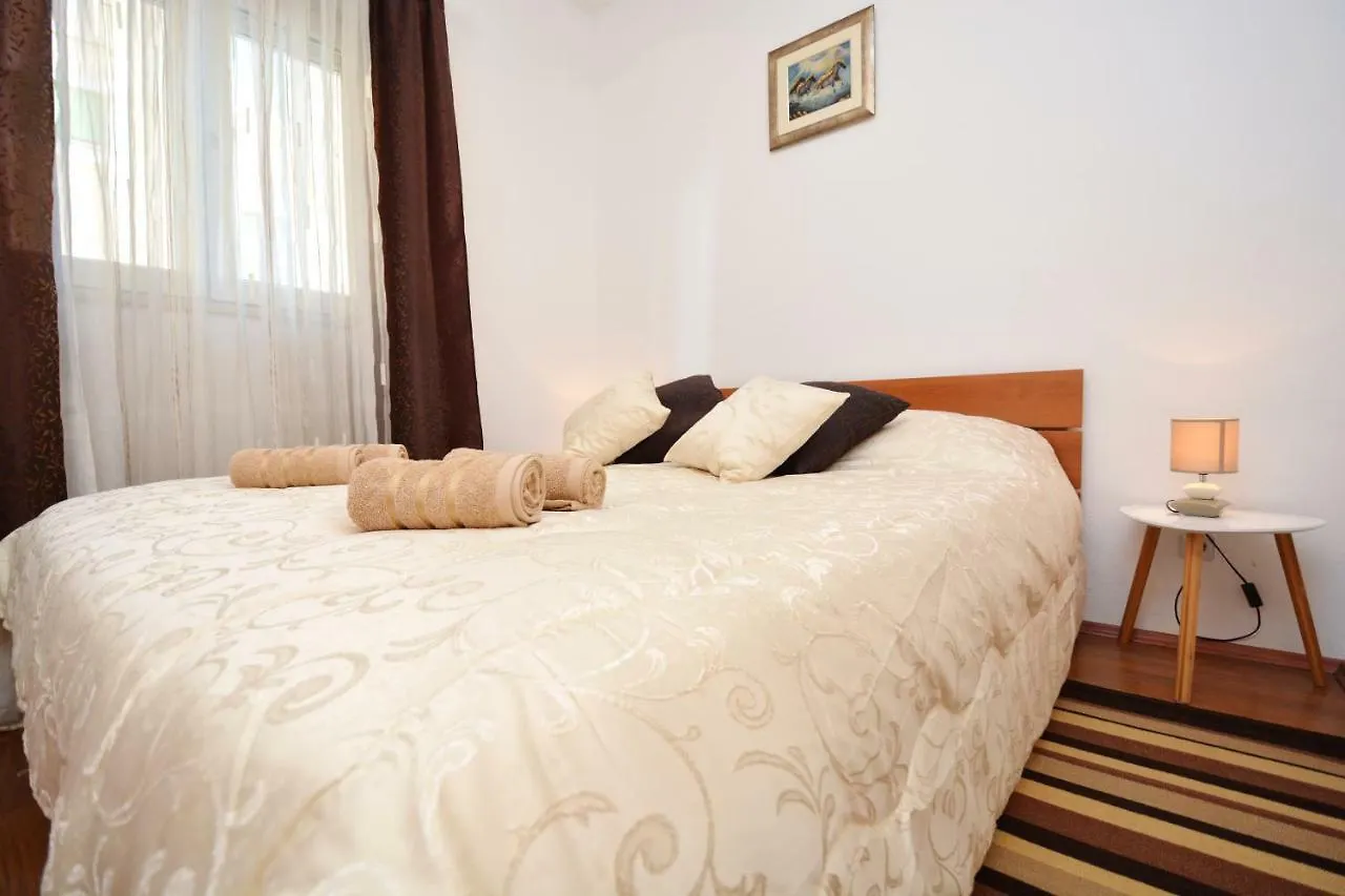 Apartment Zita Zadar